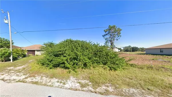 3904 15th ST SW, Lehigh Acres, FL 33976