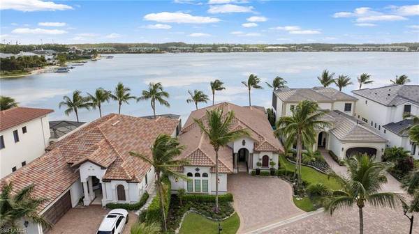 11723 Via Savona CT, Miromar Lakes, FL 33913