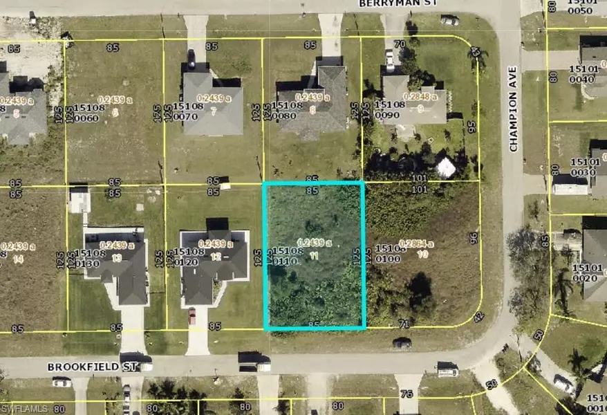 4906 Brookfield ST, Lehigh Acres, FL 33971