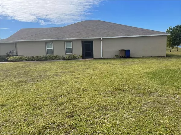 Lehigh Acres, FL 33936,10709 Crossback LN