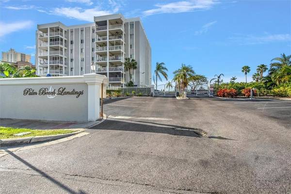 2885 Palm Beach BLVD #507, Fort Myers, FL 33916