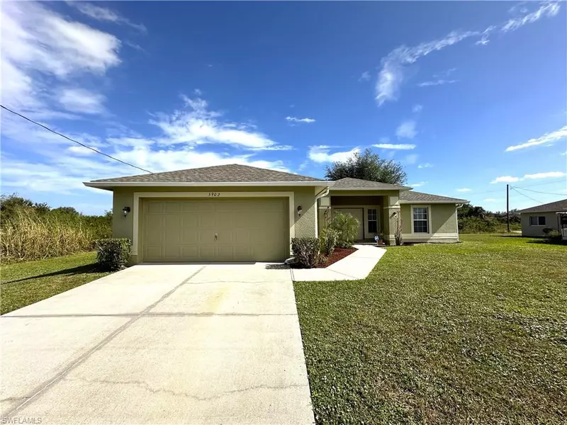 5902 Hanna AVE N, Lehigh Acres, FL 33971