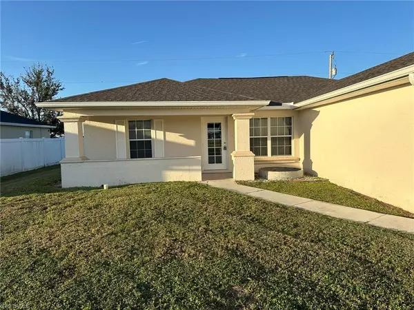 Cape Coral, FL 33909,2207 NE 15th LN