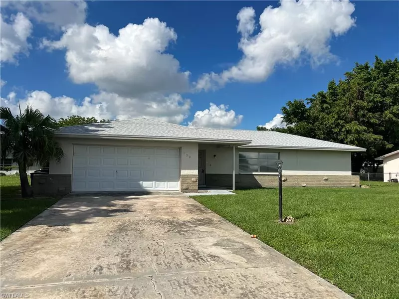 120 Richmond AVE S, Lehigh Acres, FL 33936