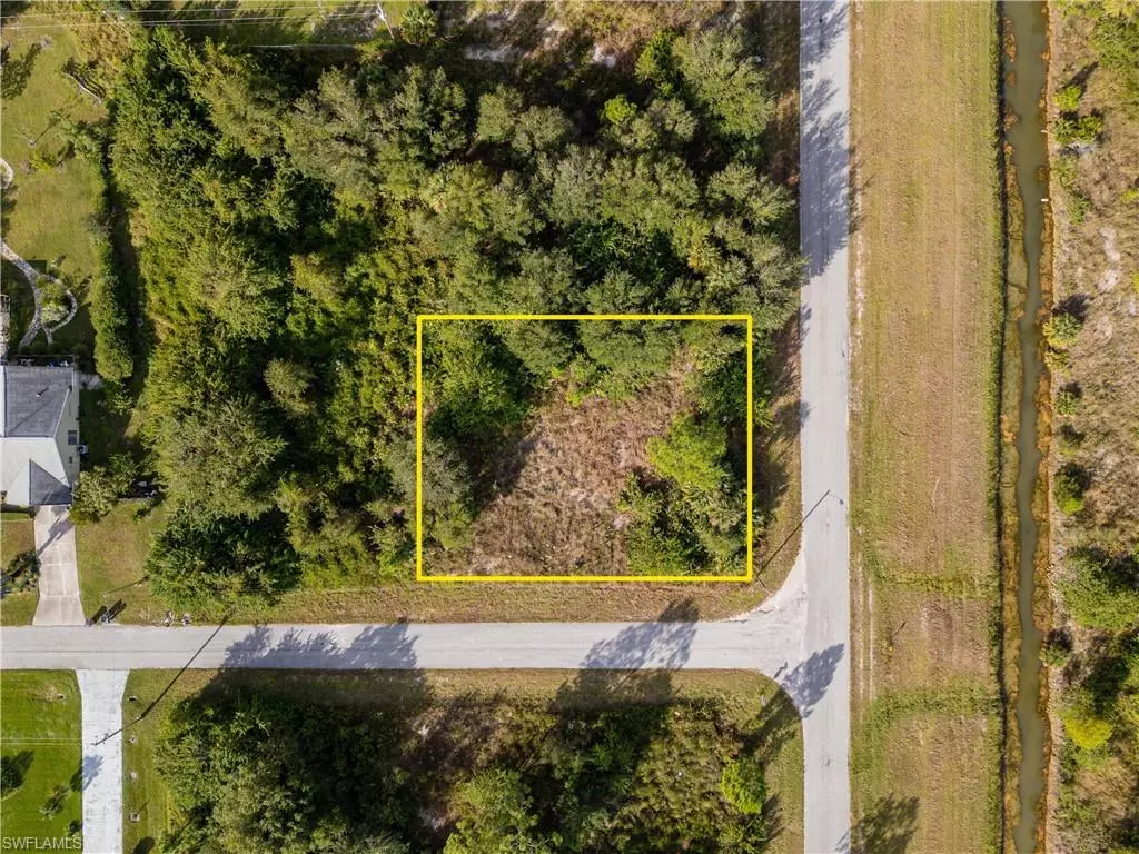 Lehigh Acres, FL 33972,3206 E 12th ST