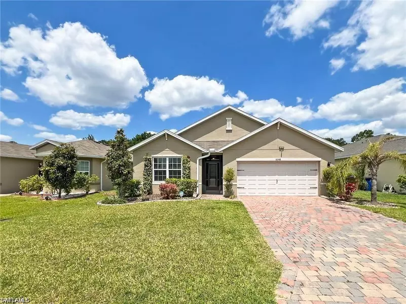 10548 Canal Brook LN, Lehigh Acres, FL 33936