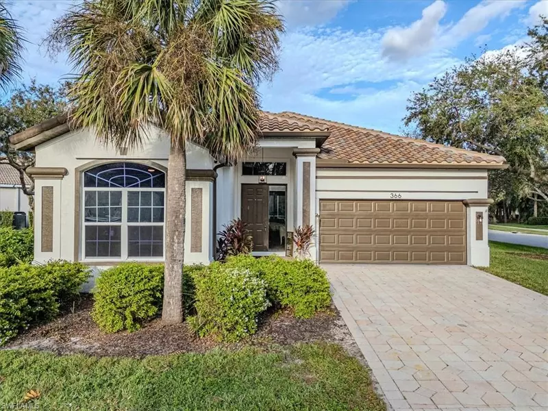 366 Harvard LN, Naples, FL 34104