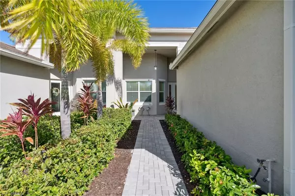 Bonita Springs, FL 34135,28571 Lobos CIR