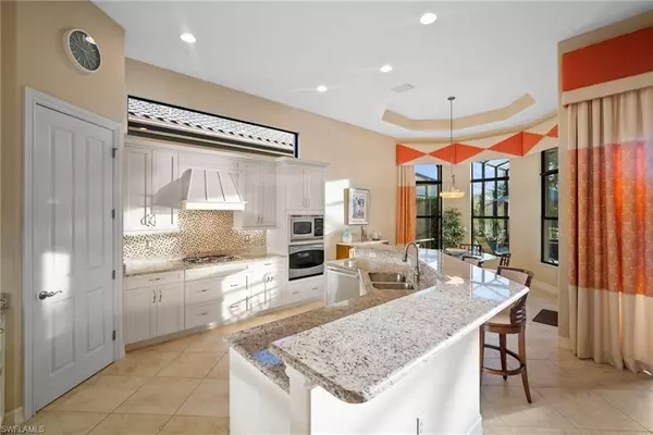 Naples, FL 34113,6375 Costa CIR