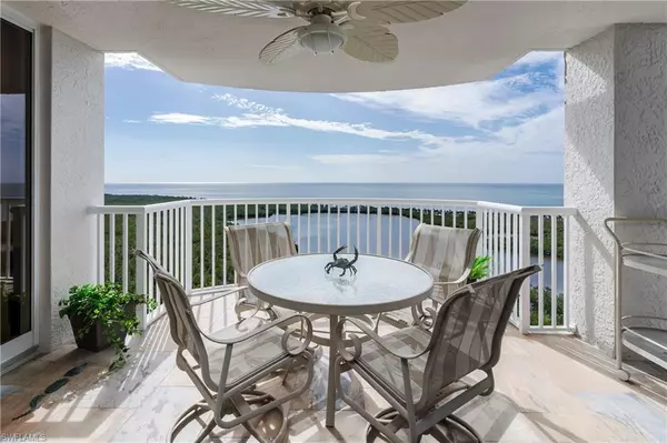 Naples, FL 34108,6849 Grenadier BLVD #2203