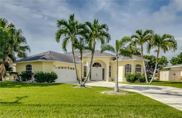 810 SE 33rd ST, Cape Coral, FL 33904