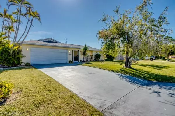 Cape Coral, FL 33904,318 SE 33rd TER