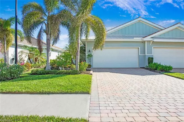 Naples, FL 34114,14683 Edgewater CIR