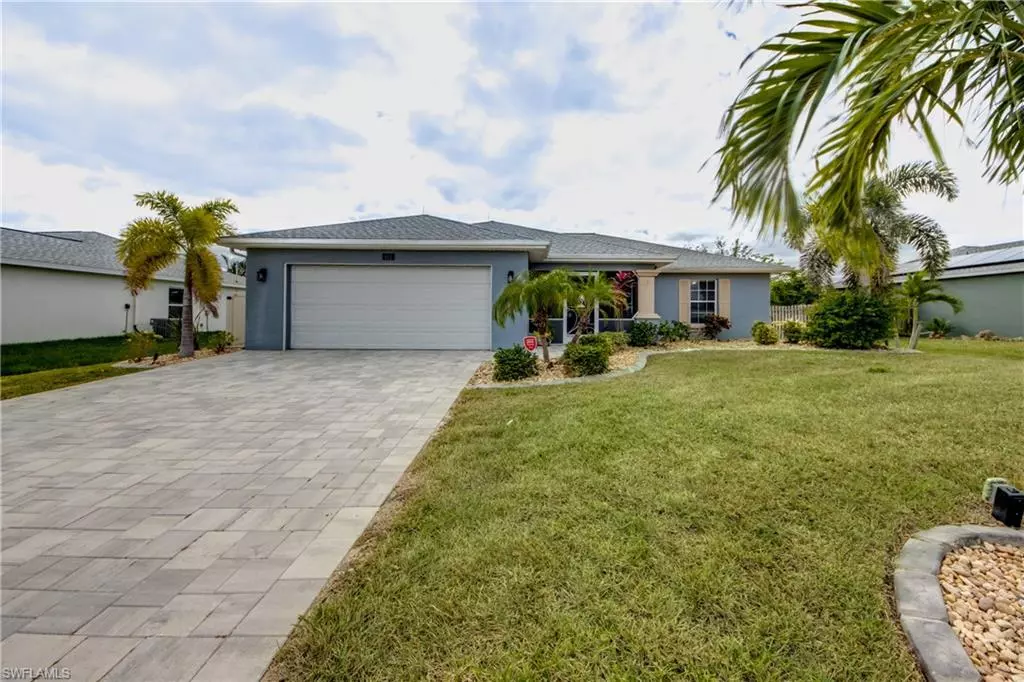 Cape Coral, FL 33909,922 NE 12th TER