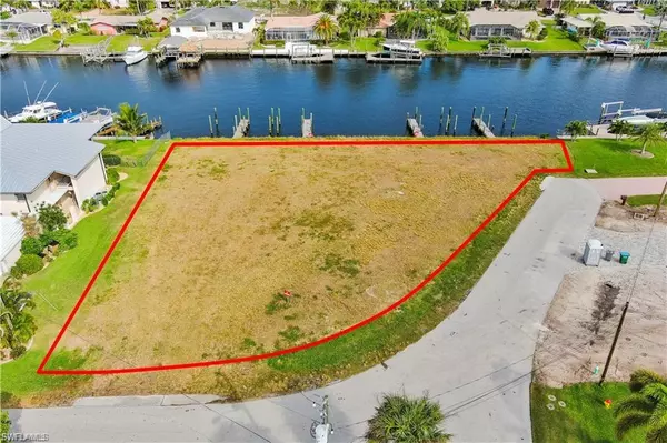 Cape Coral, FL 33904,1753 SE 46th LN