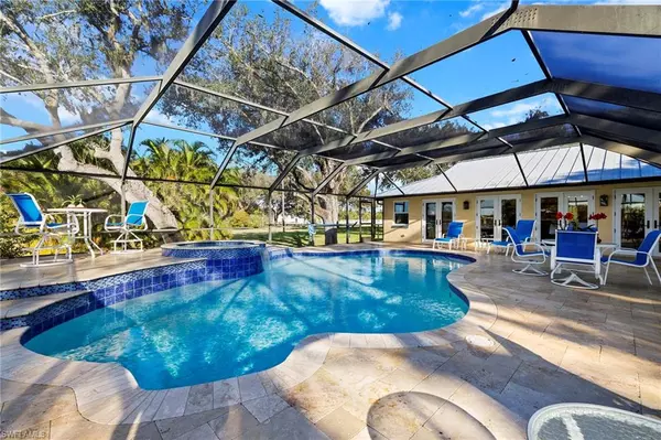 Alva, FL 33920,18050 Otter Water WAY