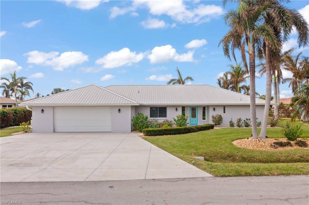 2721 Gull CT, St. James City, FL 33956