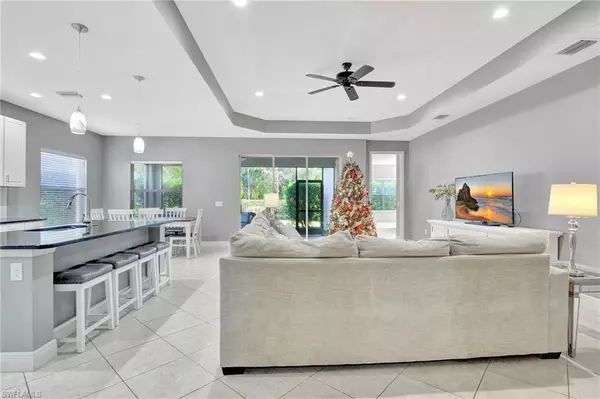 Naples, FL 34120,3621 Canopy CIR