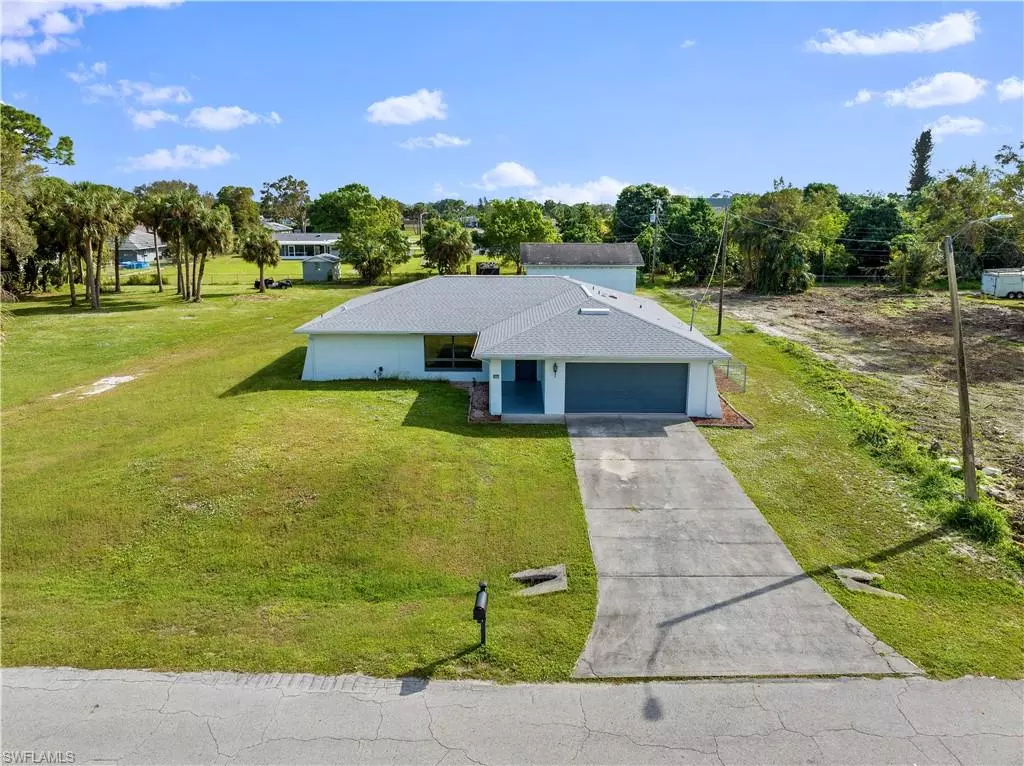 Lehigh Acres, FL 33936,106 Lincoln AVE