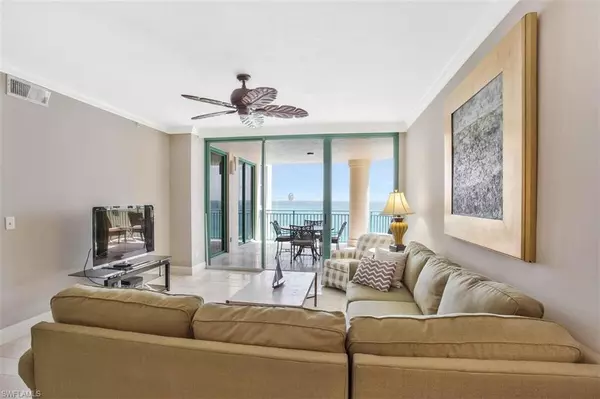 Marco Island, FL 34145,980 CAPE MARCO DR #1006