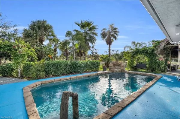 Naples, FL 34117,3930 24th AVE SE