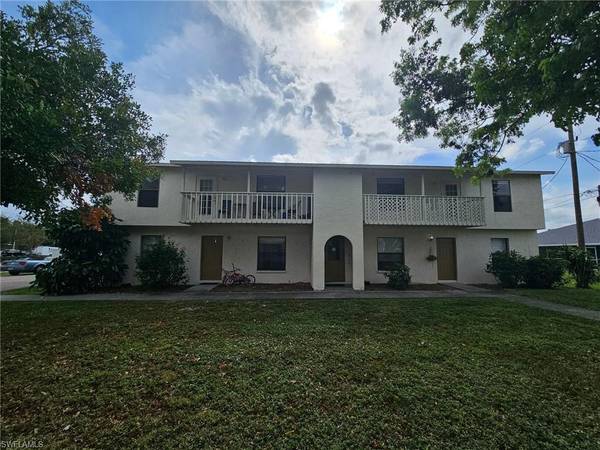 626 SE 13th CT #4, Cape Coral, FL 33990