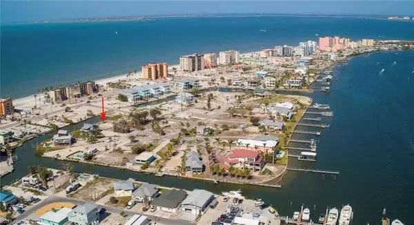 Fort Myers Beach, FL 33931,710 Matanzas CT