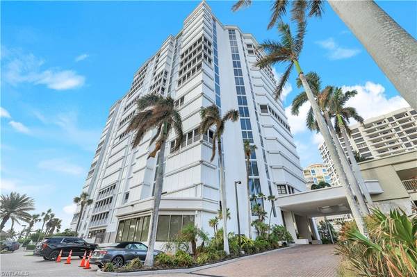 4401 Gulf Shore BLVD N #1206, Naples, FL 34103