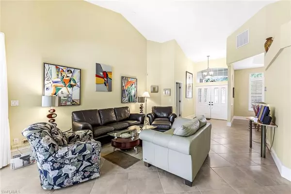 Naples, FL 34104,317 Lambton LN