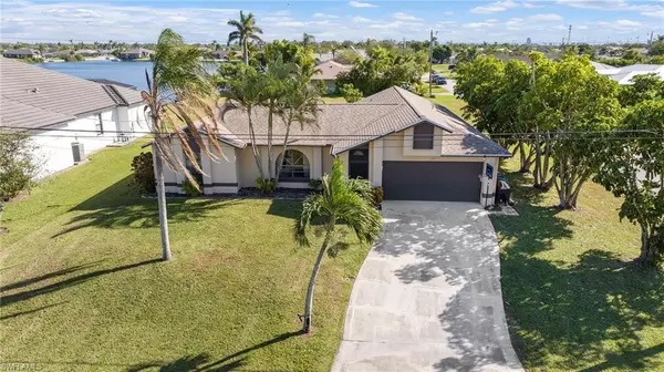 Cape Coral, FL 33909,301 NE 19th PL