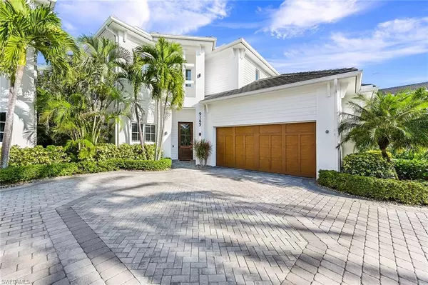 9145 Mercato WAY, Naples, FL 34108