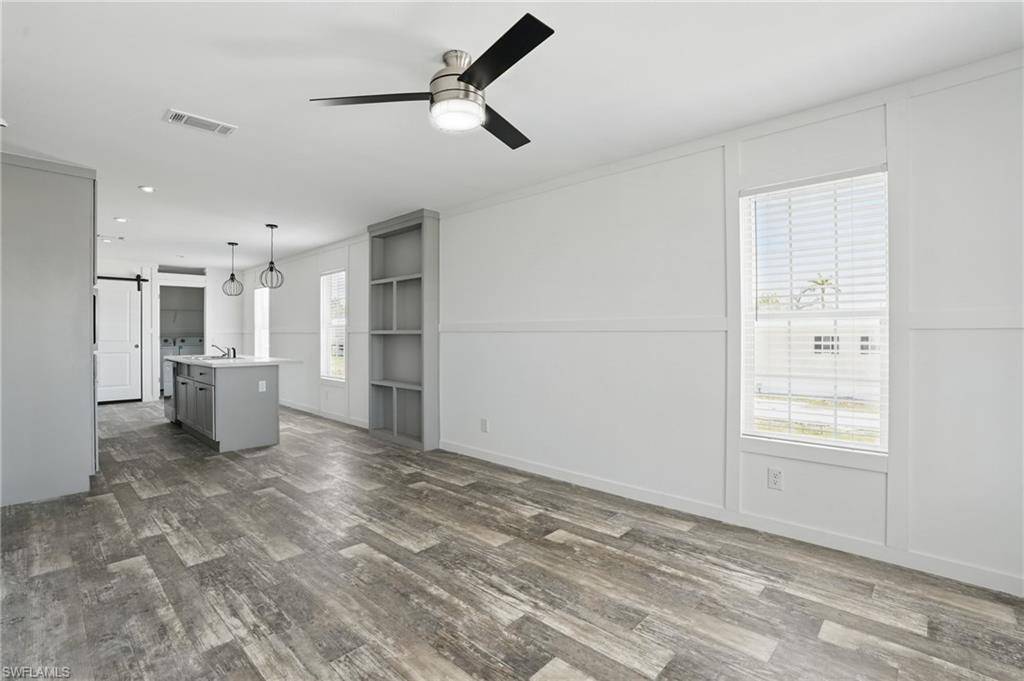 Fort Myers, FL 33908,44 Dogwood WAY