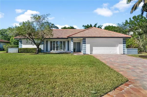 439 Palm River BLVD,  Naples,  FL 34110