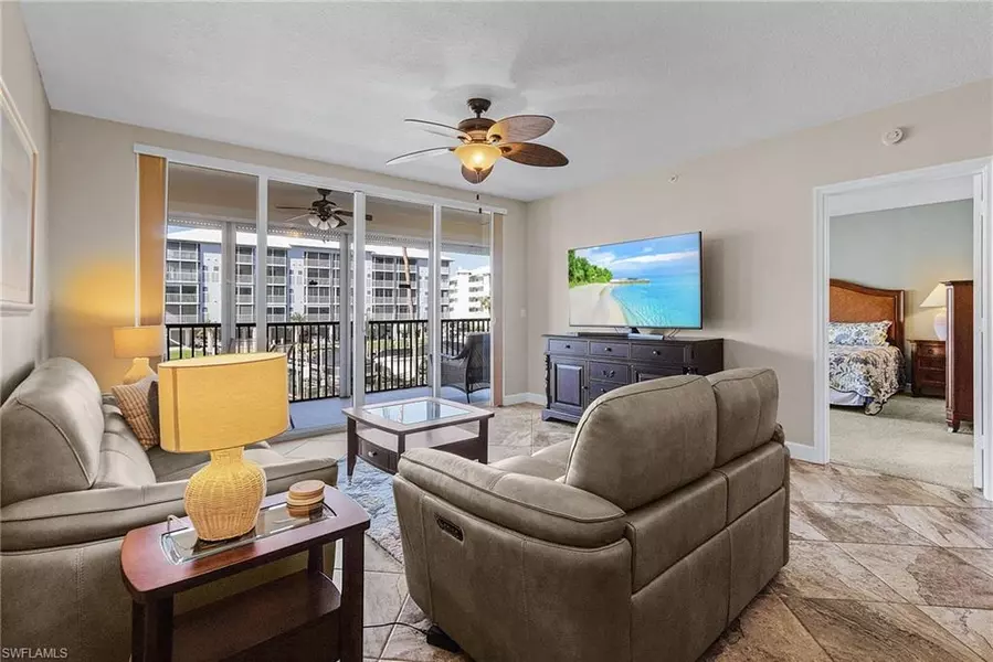 4471 Bay Beach LN #313, Fort Myers Beach, FL 33931