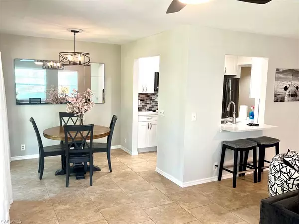 Naples, FL 34112,2141 Tama CIR #101