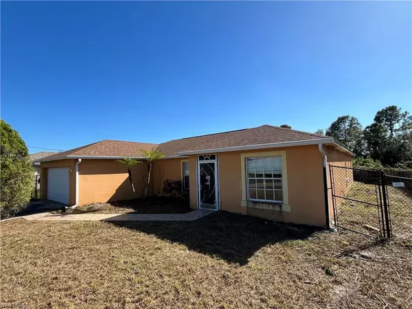 Lehigh Acres, FL 33976,3315 21st ST SW