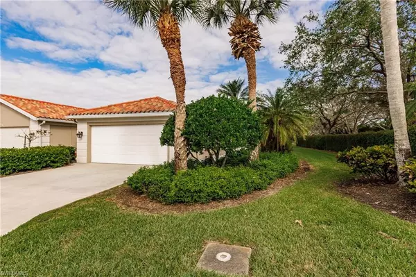 Naples, FL 34109,4747 San Carlo CT