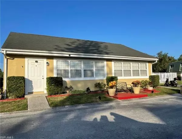 Fort Myers, FL 33919,5854 Whiting CT