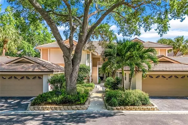 Bonita Springs, FL 34134,3330 Glen Cairn CT #202