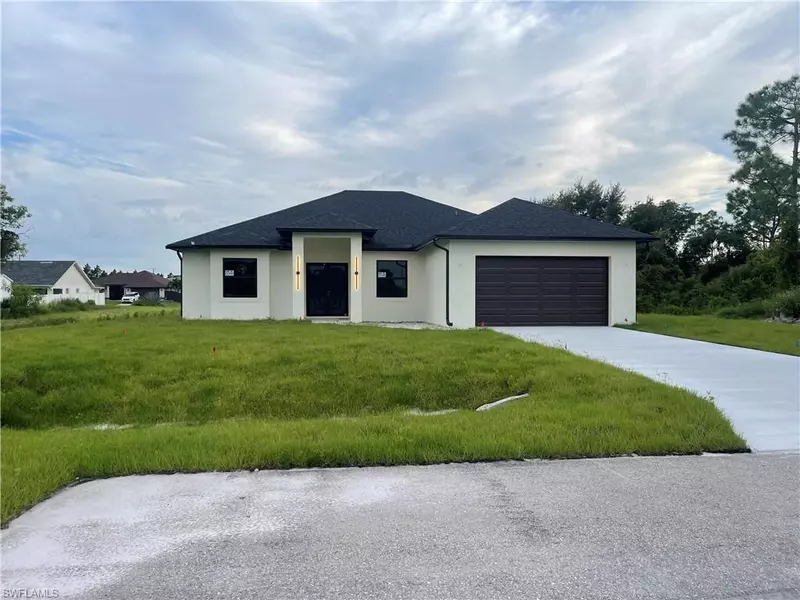 3401 41st ST SW, Lehigh Acres, FL 33976