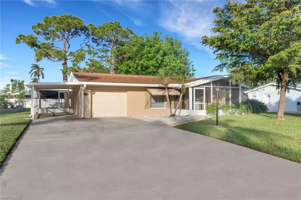 Fort Myers, FL 33919,6309 Saint Andrews CIR S