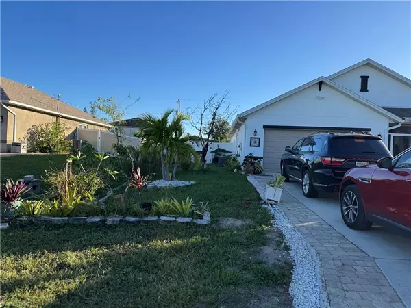 Cape Coral, FL 33991,442 SW 19Th LN