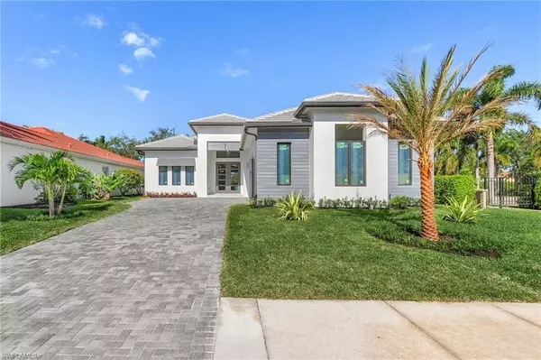 Naples, FL 34109,6805 Il Regalo CIR