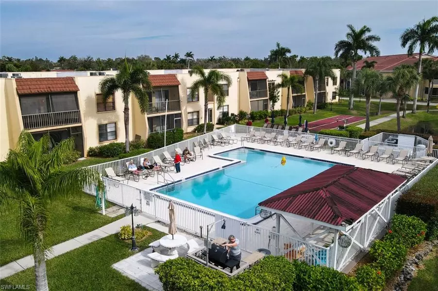 12471 McGregor BLVD #8, Fort Myers, FL 33919