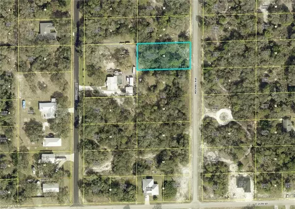 Lehigh Acres, FL 33972,1511 Michael AVE