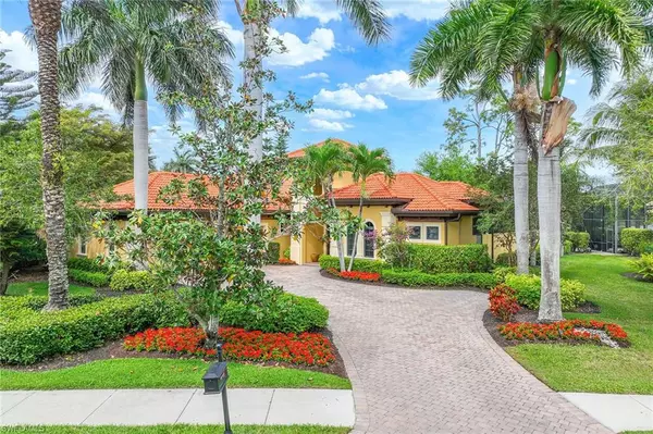 Naples, FL 34113,7749 Classics DR