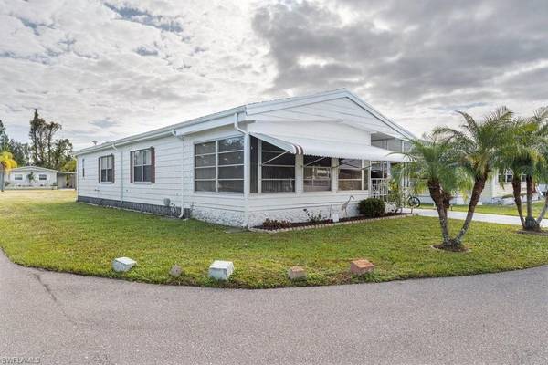 2798 Teakwood BLVD, North Fort Myers, FL 33917