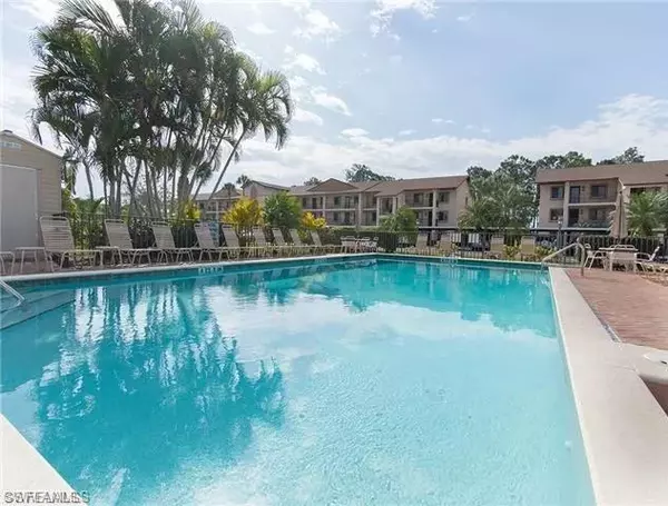 Naples, FL 34104,7340 Coventry CT #804