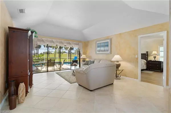 Bonita Springs, FL 34135,9906 White Sands PL