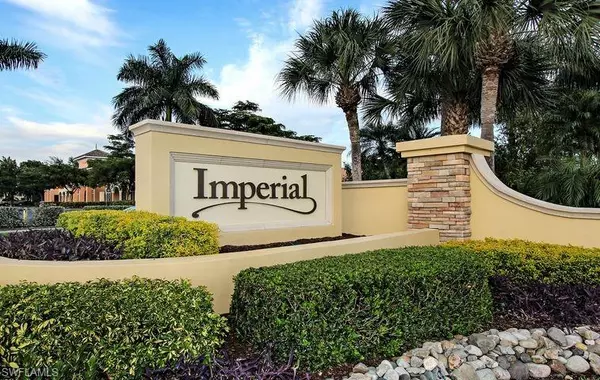 Naples, FL 34110,1310 Charleston Square DR #1-101